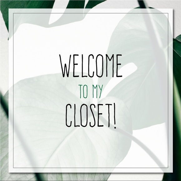 Welcome to my Closet! (Meet your Posher!) - Picture 1 of 2